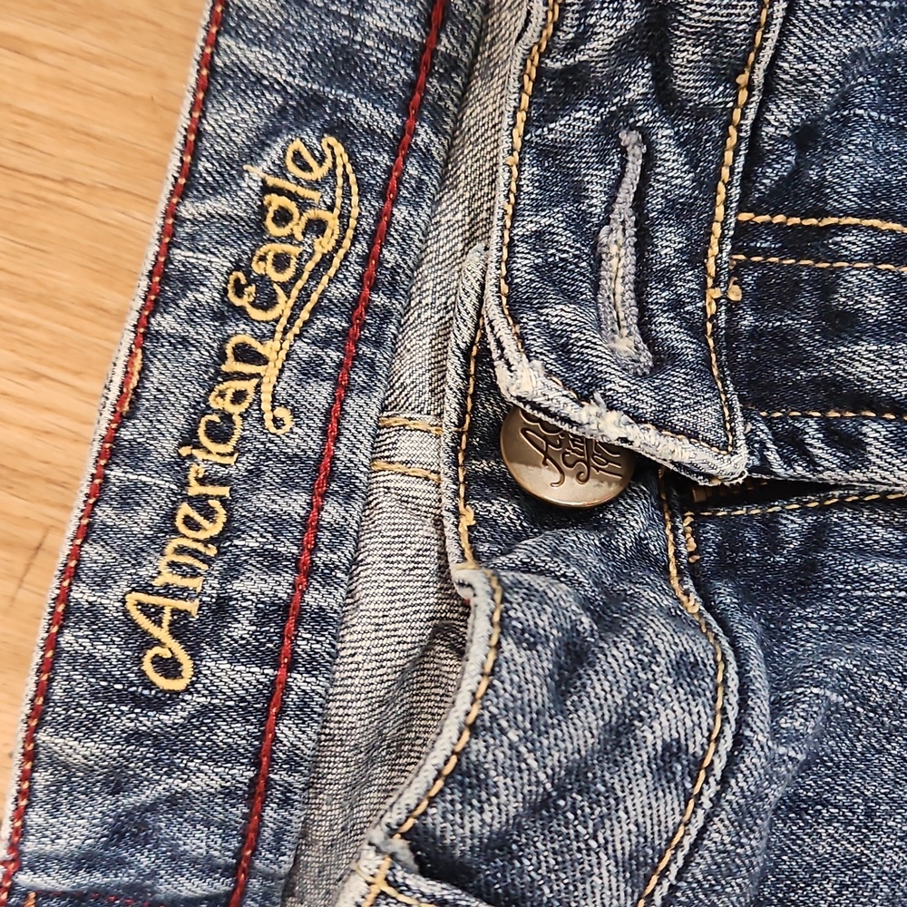 American Eagle Hipster Denim Blue Jeans short Size 4 Short - Picture 3 of 7